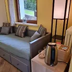 Bed & Breakfast Lo Noyer Et Les Roses Saint Nicolas
