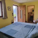 Lo Noyer Et Les Roses Bed & Breakfast Saint Nicolas