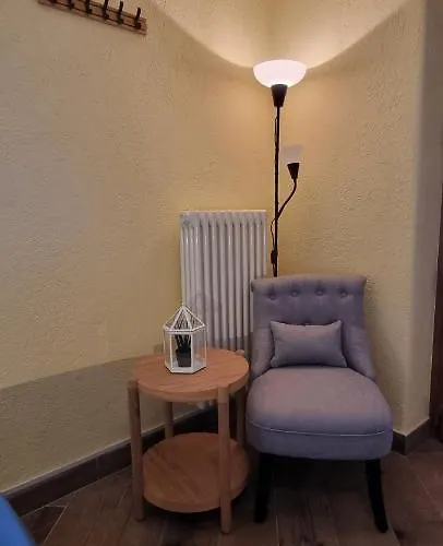 Bed & Breakfast Lo Noyer Et Les Roses 3*