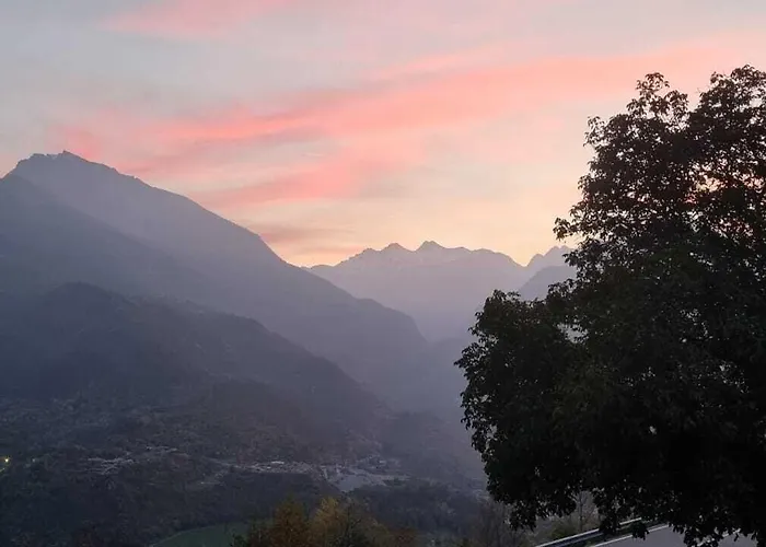 Lo Noyer Et Les Roses Bed & Breakfast 3*